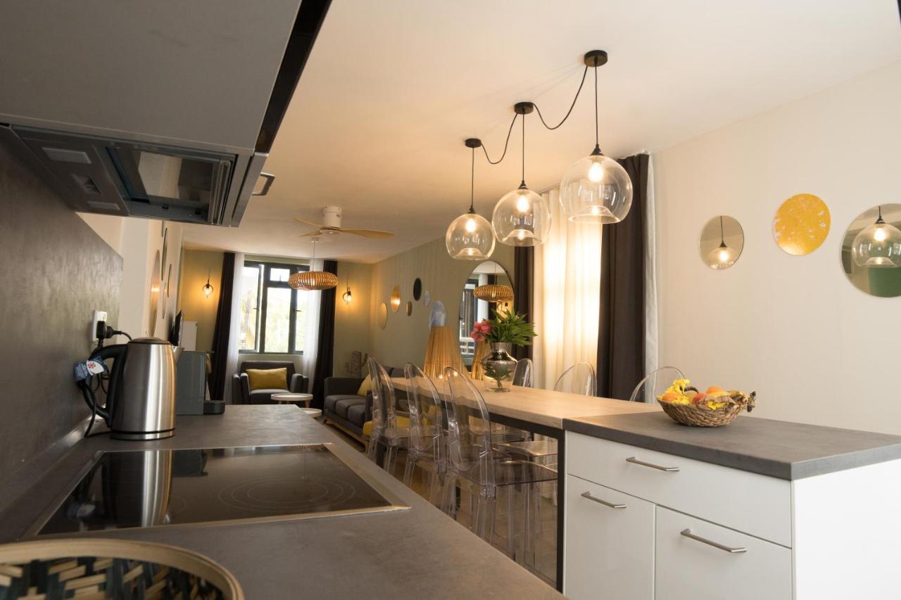 Luxury Modern Apartment - Excellent Location 50M From The Beach, Restaurants, Bars, Shops Flic-en-Flacq Eksteriør billede