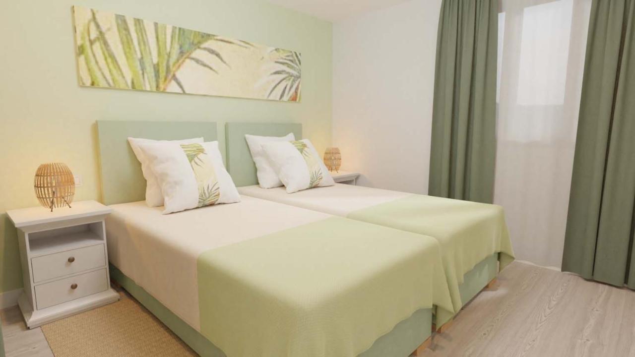 Luxury Modern Apartment - Excellent Location 50M From The Beach, Restaurants, Bars, Shops Flic-en-Flacq Eksteriør billede